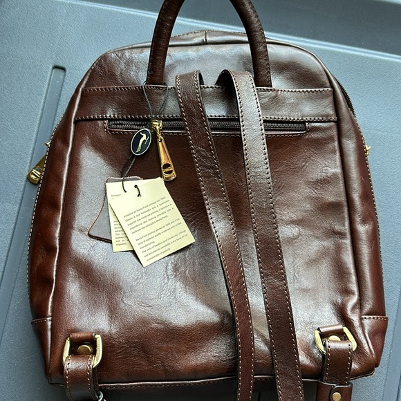 👜 NWT Marta Ponti Alix Leather Backpack - Picture 7 of 7